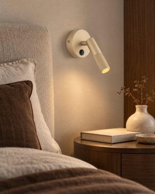 Kinkiet LED do czytania tuba ryflowana złoty CAPRI 9136